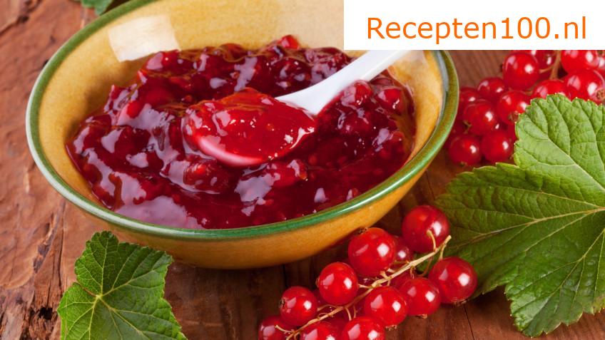 Bessenjam van ribes en jostabessen