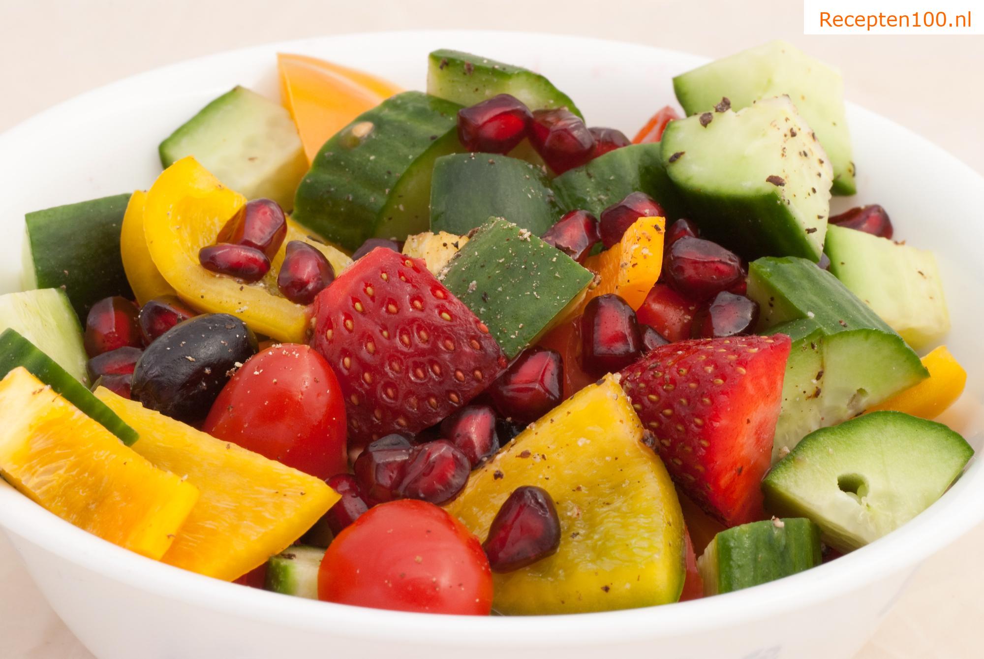 Engelse fruit- en groentesalade