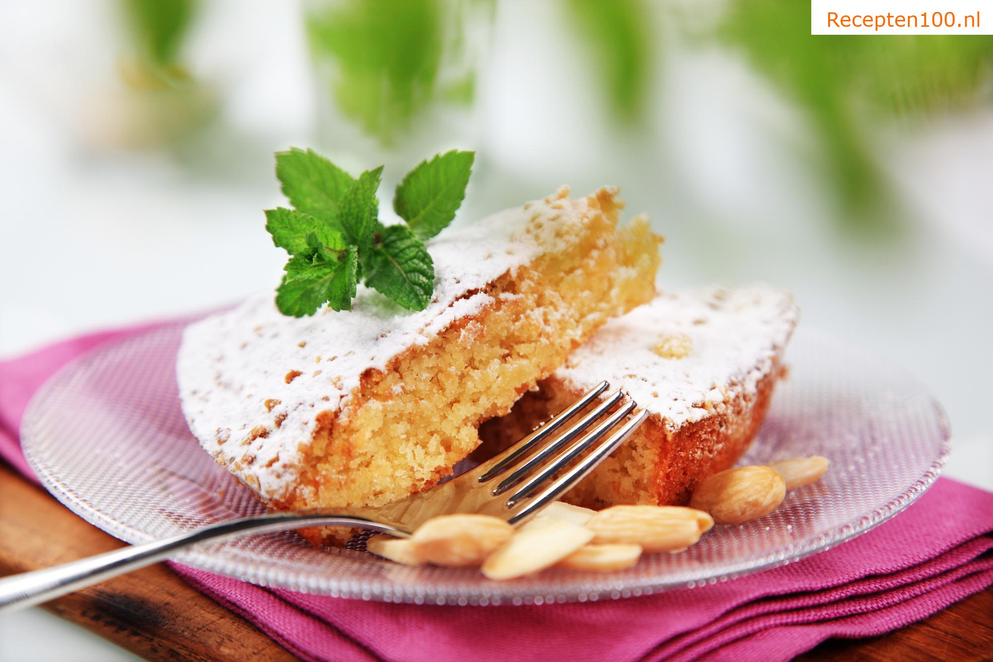 Fruittaart met amandelen