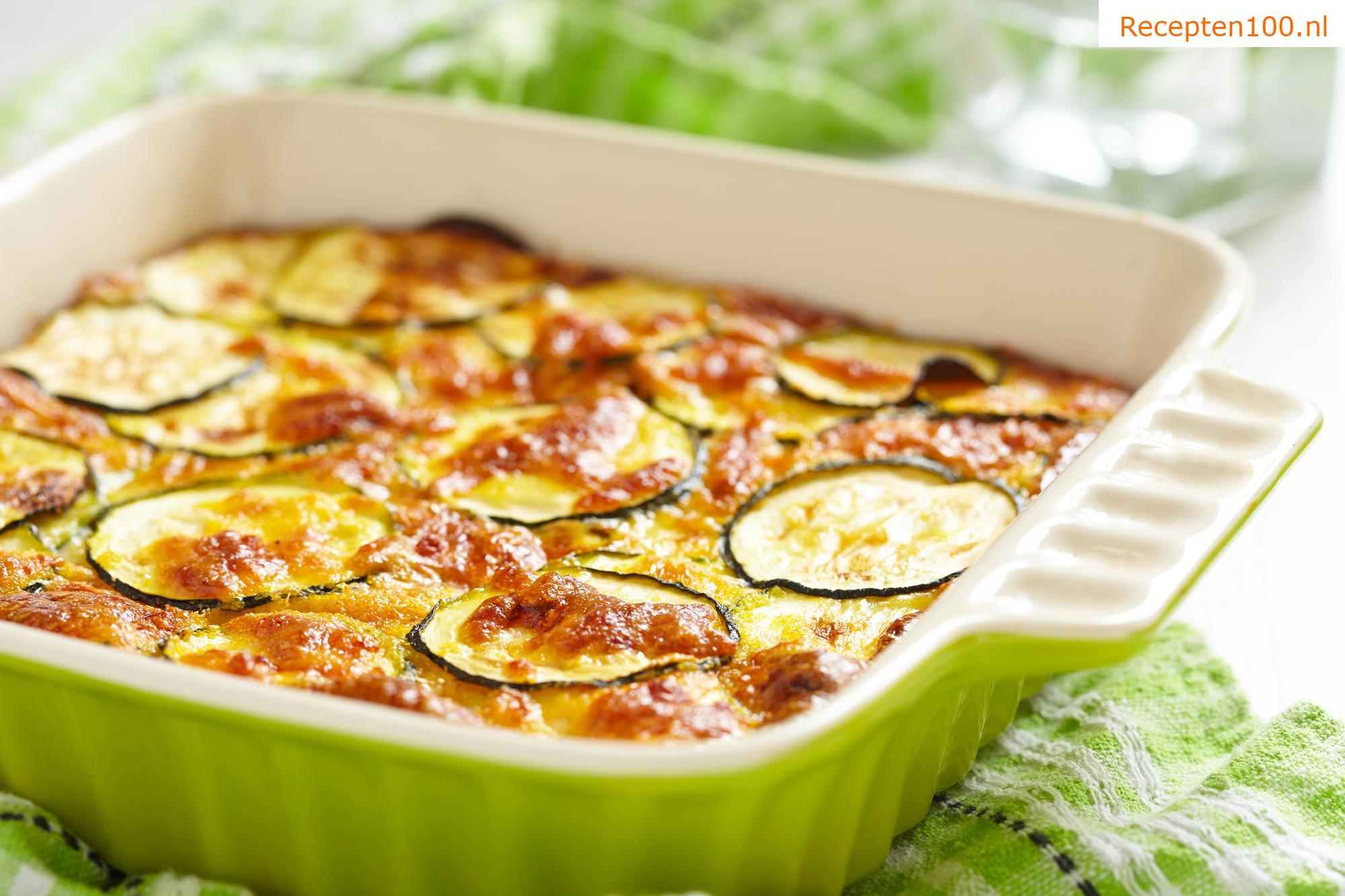 Gecakte couscous met courgette