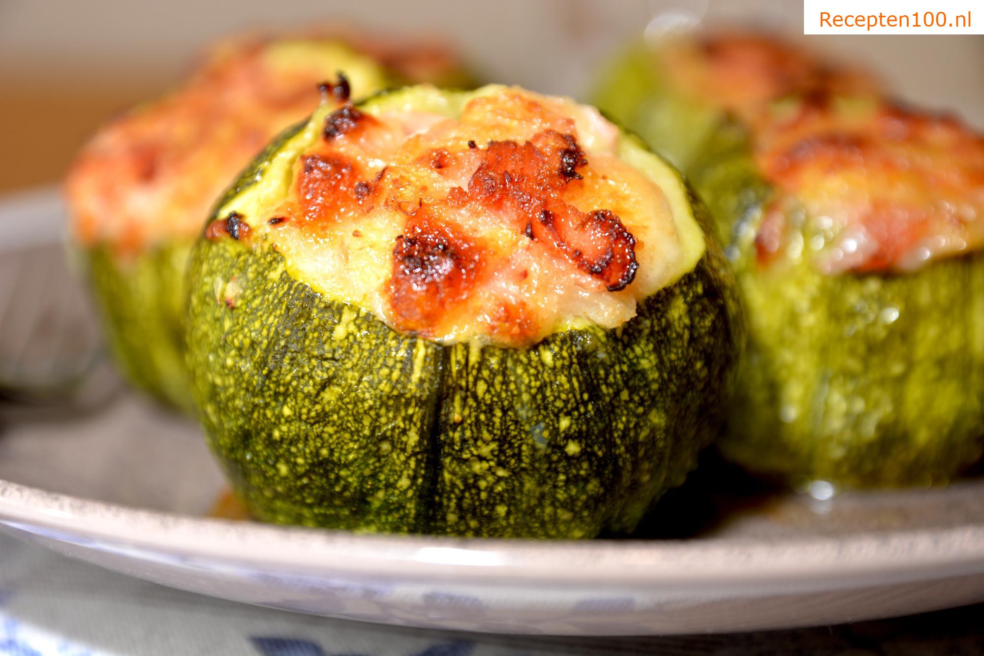 Gegratineerde courgette met ham