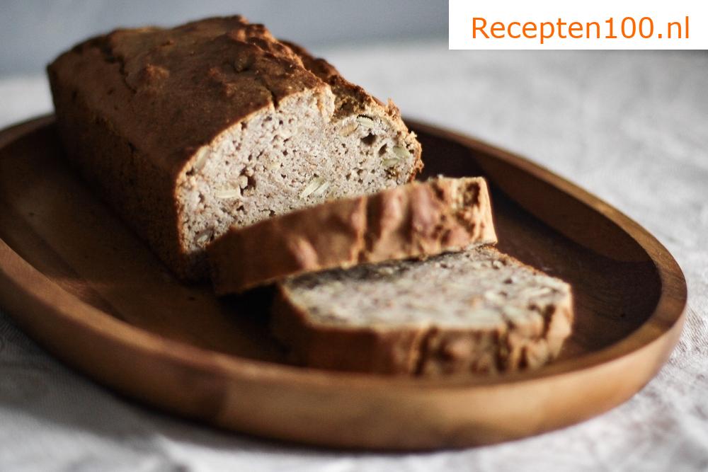 Glutenvrij licht brood uit de broodbakmachine