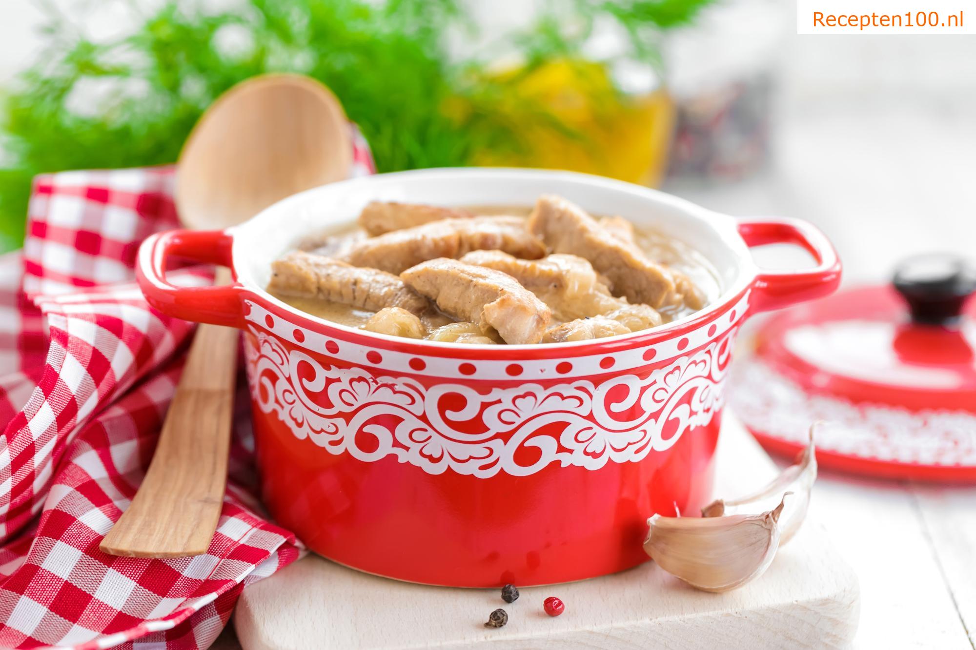Kipfilet met gestoomde wortelen en koolrabi