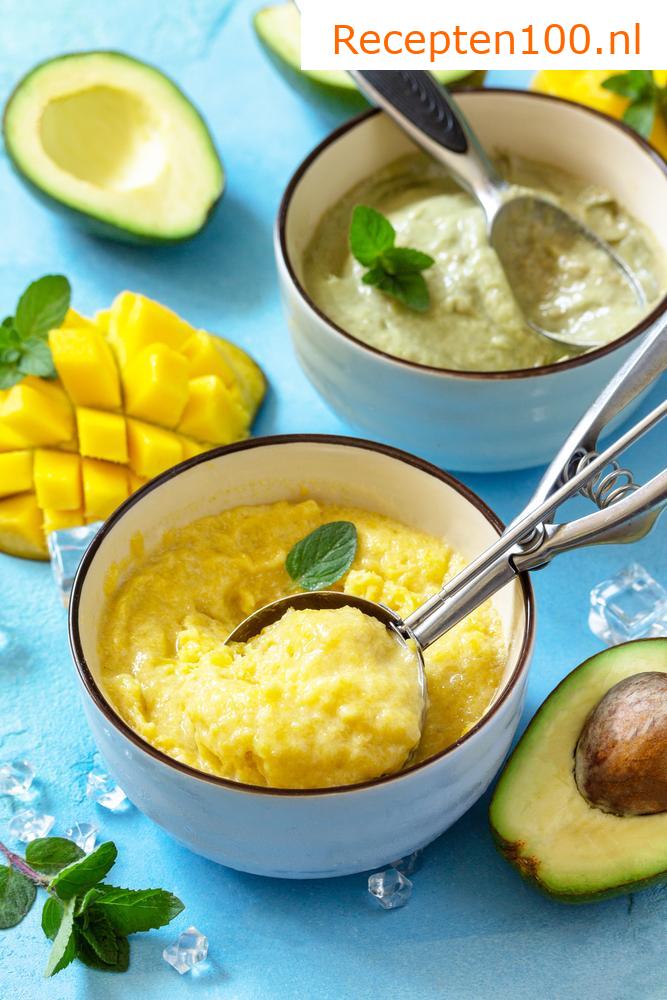 Kokoscake met mangocrème