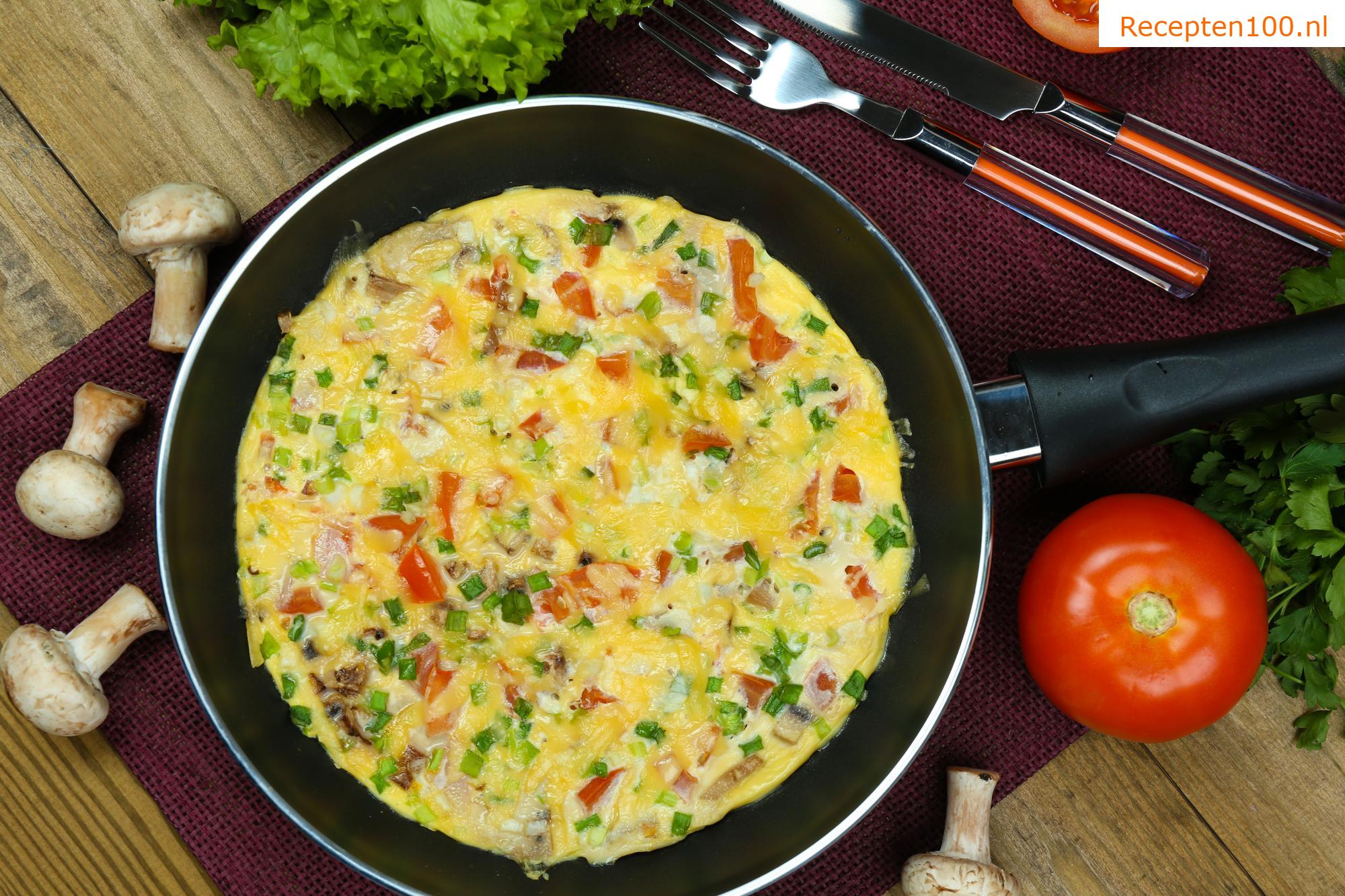 Omelet met tomaat en avocado