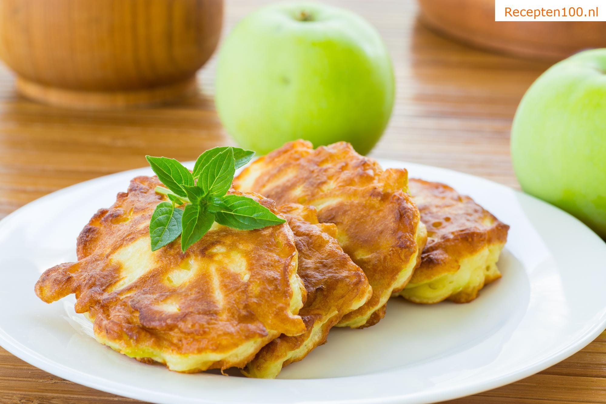 Pannenkoeken van gebakken appels