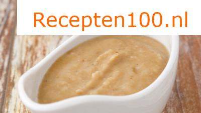 Pasta met pittige kaas saus