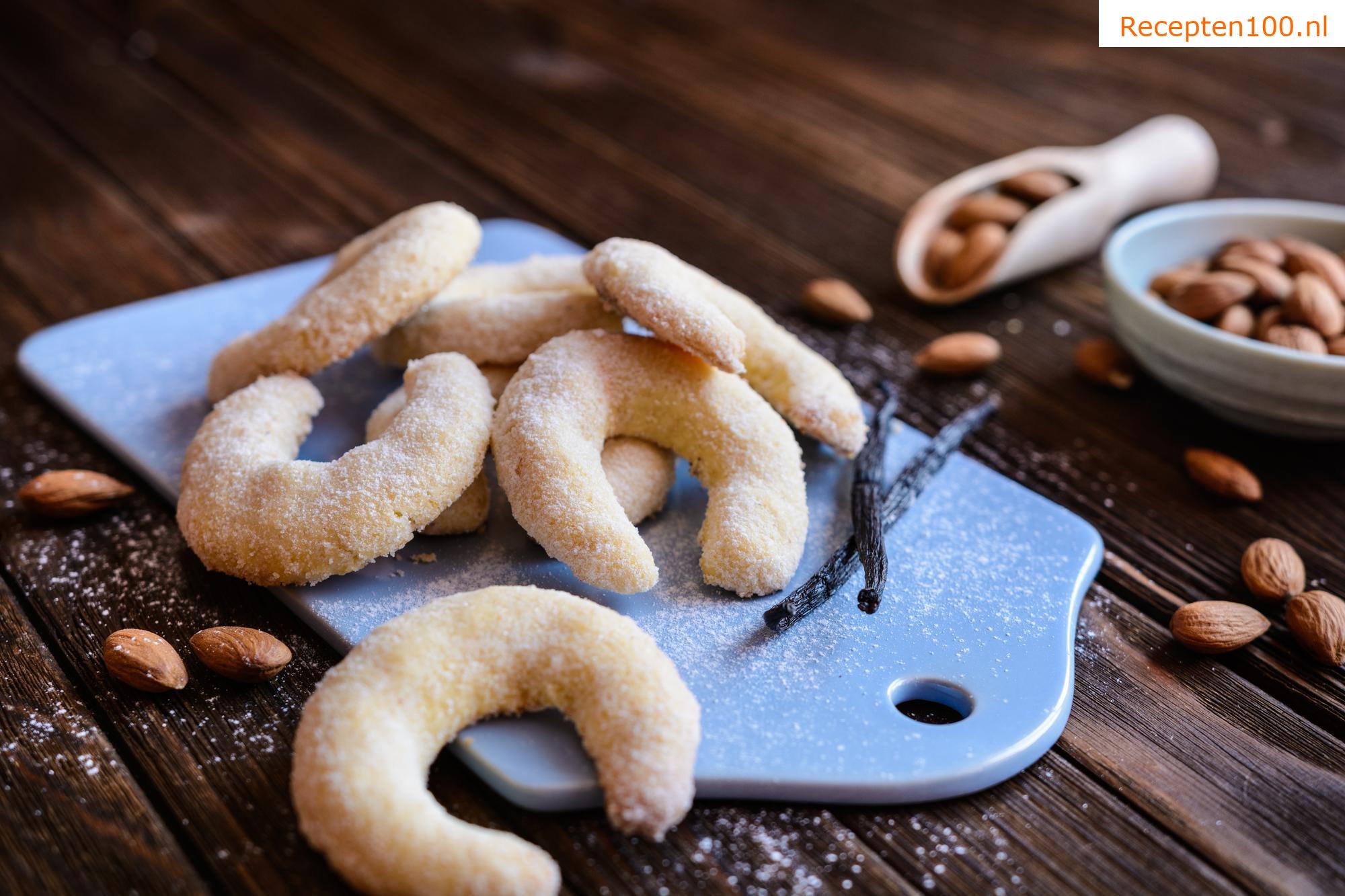 Vanillekipferl met amandelen