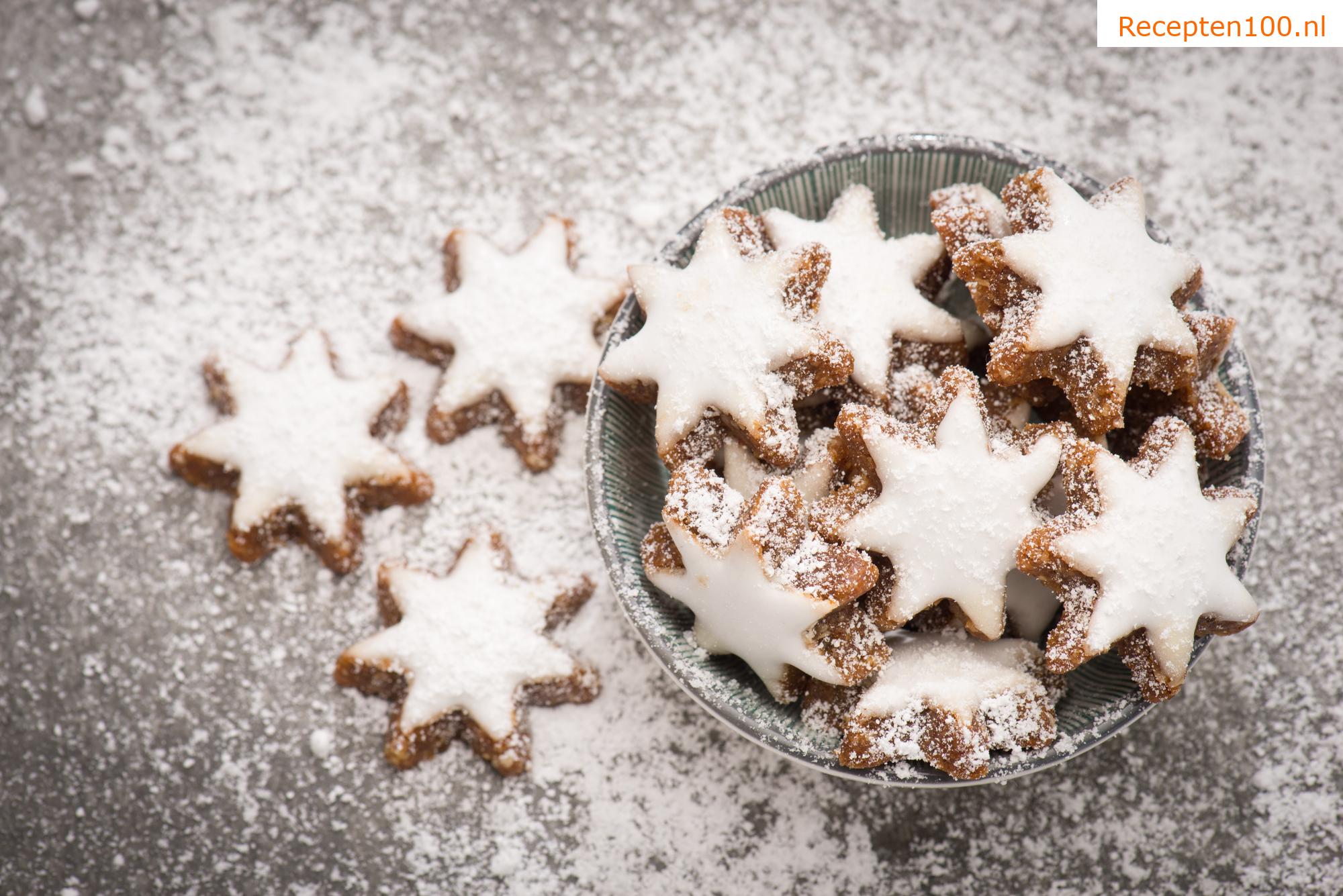 Versierde amandelkoekjes