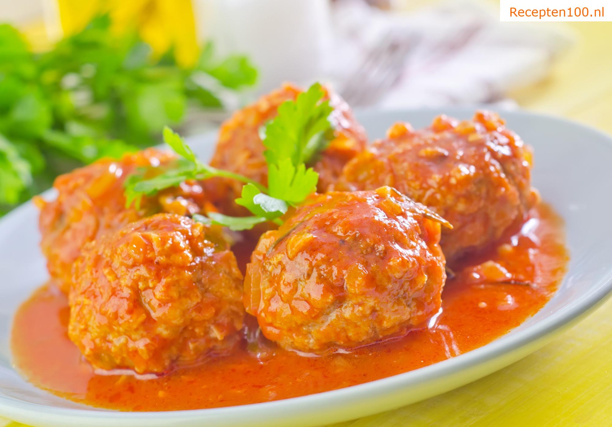 Vleesballen in romige saus