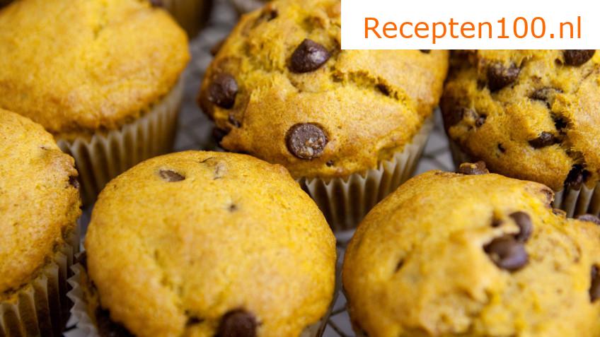 Volkoren pompoenmuffins met noten en chocolade