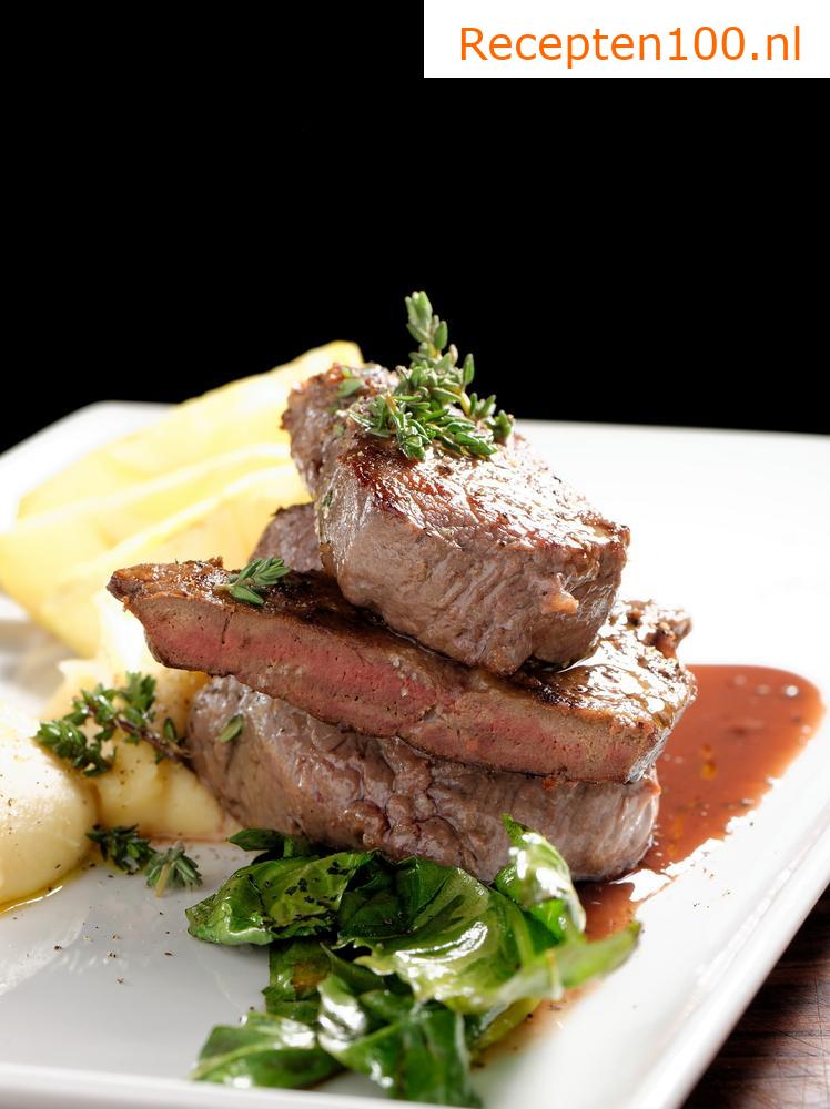 Wildhaas (rug) met champignonsaus